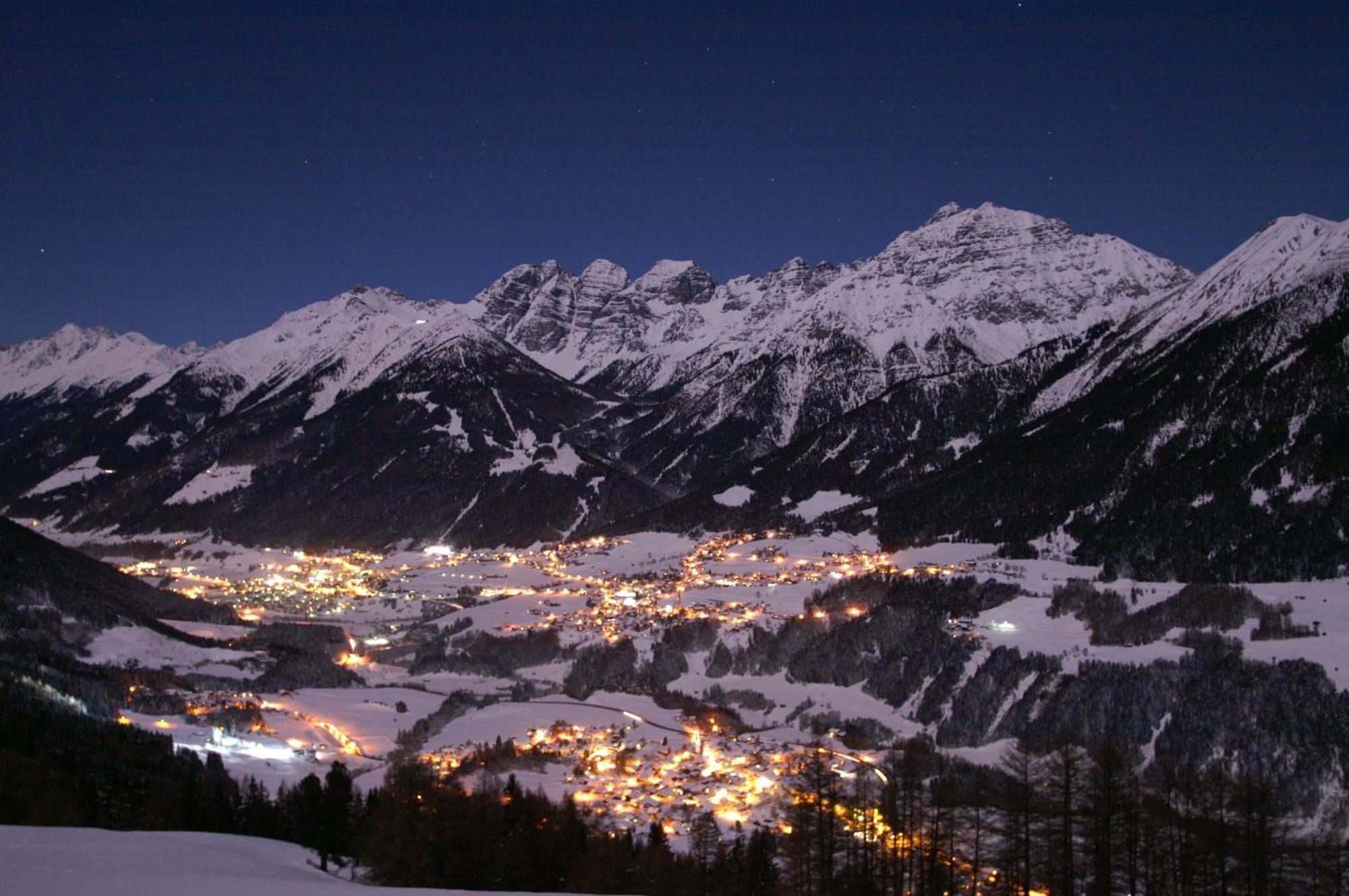 Kassnhof - Urlaub In Den Bergen Apartment Telfes im Stubai Luaran gambar