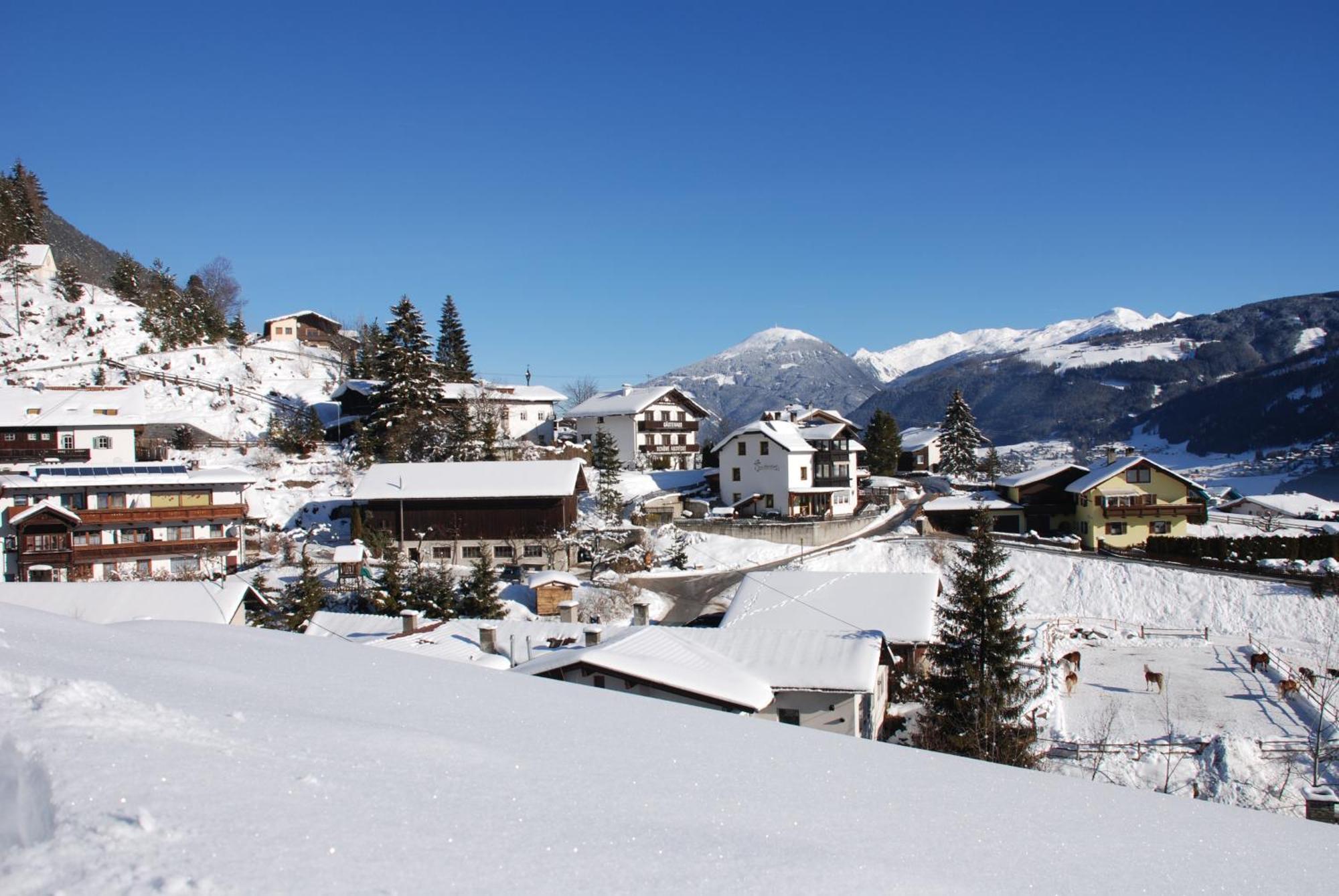 Kassnhof - Urlaub In Den Bergen Apartment Telfes im Stubai Luaran gambar