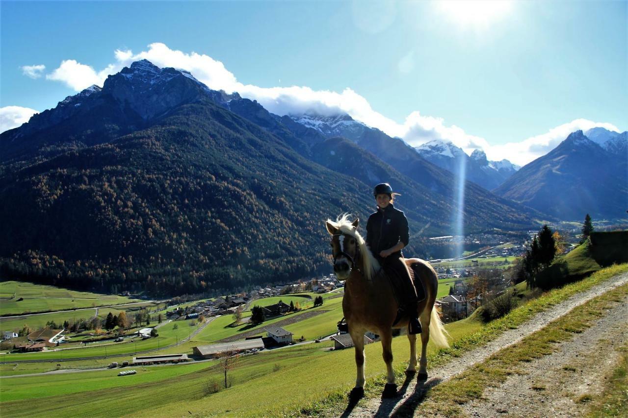Kassnhof - Urlaub In Den Bergen Apartment Telfes im Stubai Luaran gambar